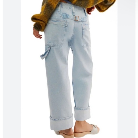 NEW Free People We The Free Major Leagues Mid Rise Cuffed Crop Jeans Size 29 - Picture 2 of 15
